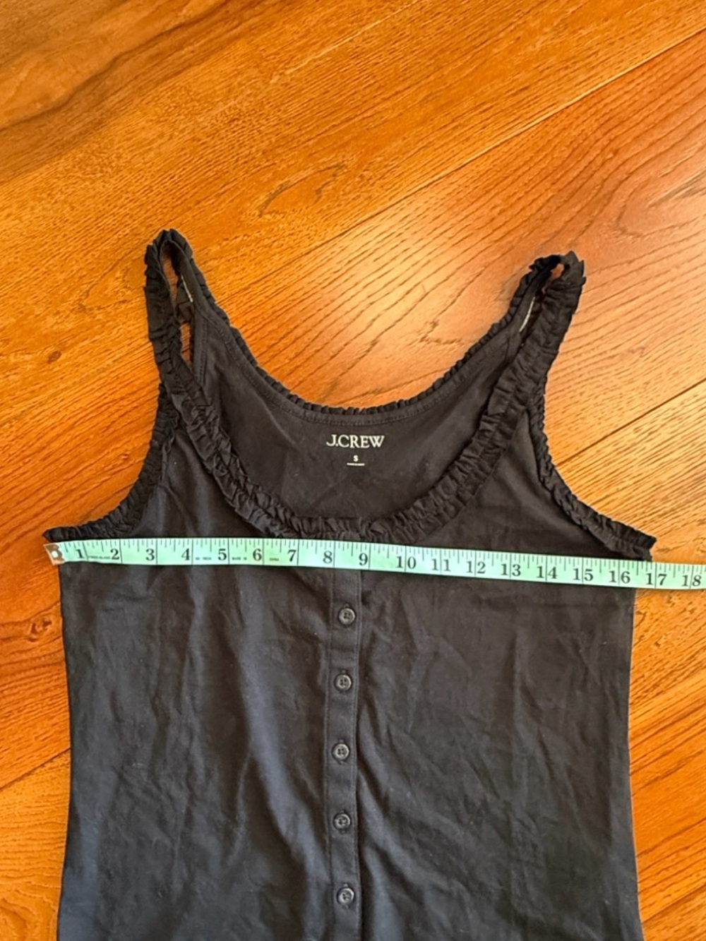 J.Crew Broken In Jersey Button Front Tank Top With Ruffle Trim - Picture 3 of 7